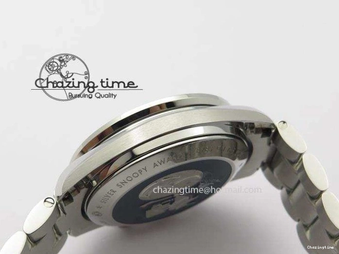0429 Efficient Speedmaster JHF SS Snoopy Award 45th Anniversary White dial On SS Bracelet 8239